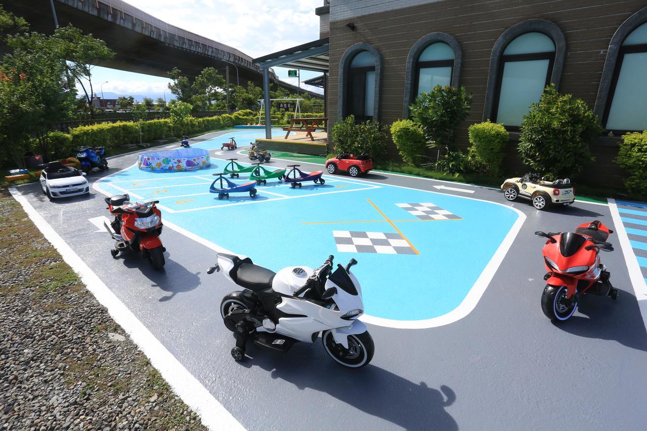 뤄동 Dania Garden B&B 외부 사진